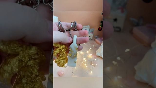 Брелки из эпоксидной смолы✨ смотреть онлайн