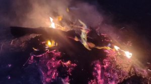 Можно смотреть вечно Как Горит Огонь