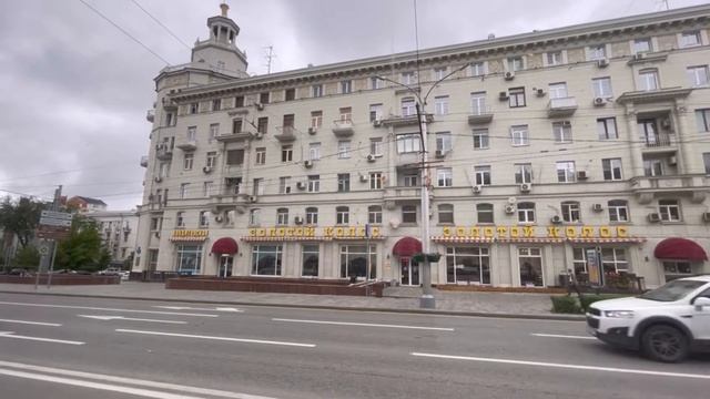 Ростов прекрасный и несуразный смотреть онлайн