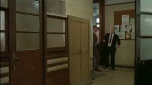 Откройте, полиция. Сцена "избиения"