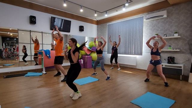 Функциональная Тренировка на всё тело - БЕЗ ЗВУКА! Включай свою музыку и тренируйся вместе с нами!