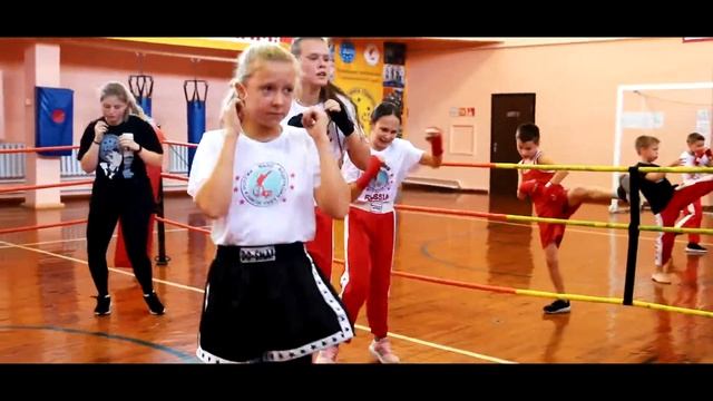 РЕКЛАМНЫЙ РОЛИК ДЛЯ ОТДЕЛЕНИЯ КИКБОКСИНГА смотреть онлайн