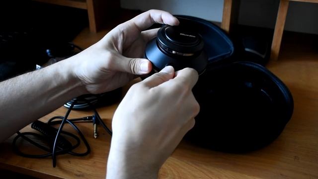 Беспроводные наушники Bluedio Victory или как их еще называют Bluedio V смотреть онлайн