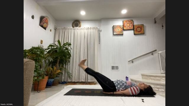 Sivananda Yoga Class, 16 December 2022 | Yoga with Smita | Sivananda Yogalife смотреть онлайн