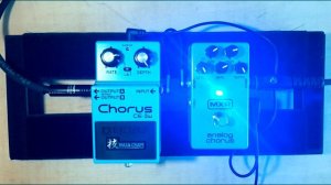Boss CE-2w Chorus vs. MXR Analog Chorus - No Talking!