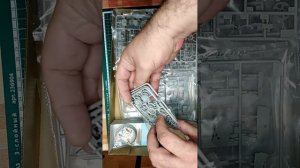 №43 Обзор двух моделей  БМП-2 1/35 Звезда и Trumpeter.mp4