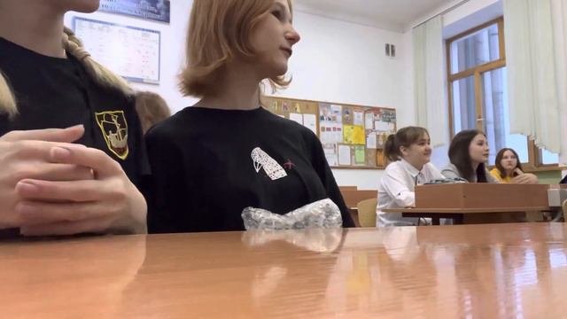 8 марта в школе.☺️ смотреть онлайн