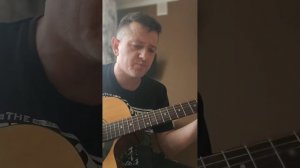 Песня. А голова болит