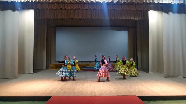 Башкирский народный танец "В родном краю" смотреть онлайн