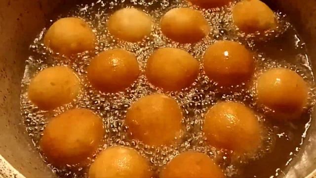 Творожные шарики во фритюре