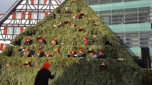 Счастливого Рождества! Frohe Weihnachten!