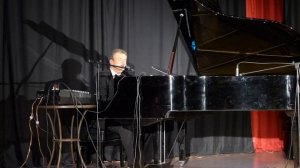 ВИКТОР БЕРЕЗИНСКИЙ. Я тебя от себя отучаю