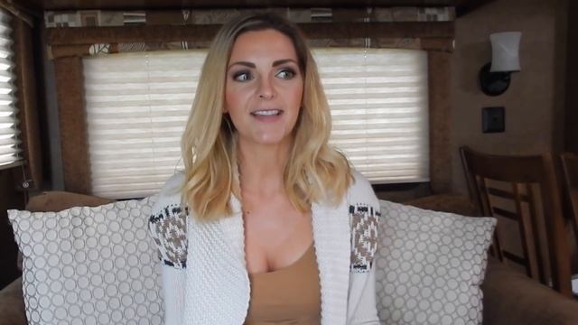 Declutter Your Closet – MINIMALISM in 5 EASY STEPS смотреть онлайн