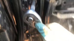 Как снять дверь на Мерседес w124