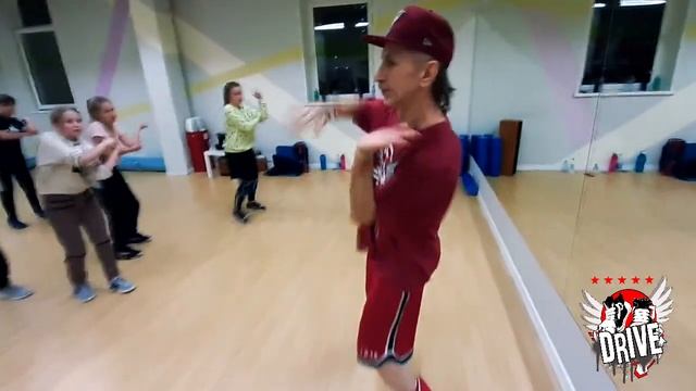 Танцы в Новопеределкино Школа танцев ДРАЙВ хип хоп Ново ПЕРЕДЕЛКИНО, БОРОВСКОЕ шоссе 43 смотреть онлайн