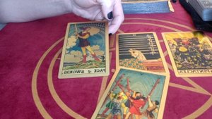 Поток мигрантов в Россию в 2024 году увеличиться или нет! Расклад на колоде таро РУС.