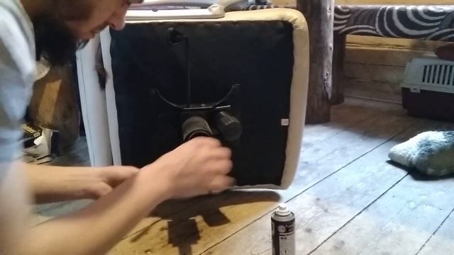 Fix sinking office chair | Testing the WD-40 idea смотреть онлайн