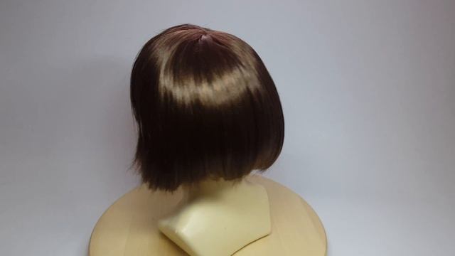 Парик из искусственных волос IRISKA смотреть онлайн