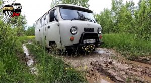 Офф роуд на УАЗ Буханка по лесной дороге. Прокатились по лайту