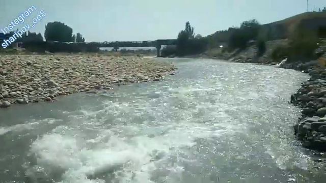 Река Ларзонак Лето Зима смотреть онлайн