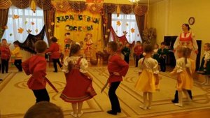 Вход "Ярмарка".(подготовительная группа) Коломна, детский сад 15 "Светлячок"