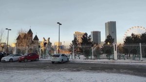 Монгол улсын Улаанбаатар хотоор аялцгаая! Улан-Батор – это столица Монголии.