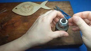 Тиски для мушек ? Из чего можно сделать нахлыстовые тиски ? Тиски для вязания мушек и стримеров