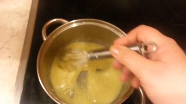 Ванильный соус.