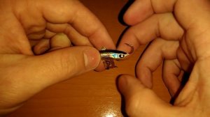 Как увеличить количество поклевок на балансир? Делаем кембрик для балансира из твистера