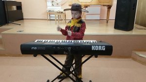 Семенов Юрий, лауреат I степени. Э. Сигмейстер «Ковбойская песня».