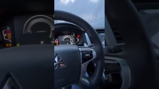 Mitsubishi Montero Sport 2022