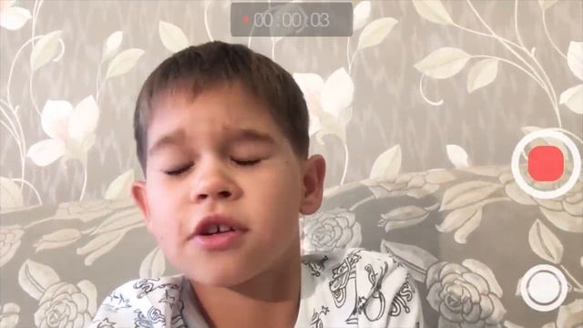 Бамблби и другие игрушки Трансформеры: роботы под прикрытием на Эрик Шоу / Erik Show