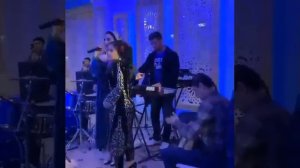 Фарзонаи Хуршед туя девона кард