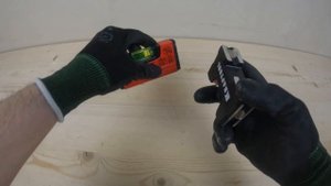 Сравнение уровней KAPRO 246М и KRAFTOOL 34787