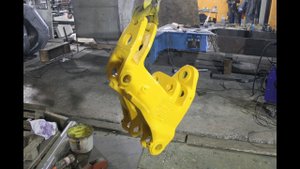 Ремонт каретки экскаватора-погрузчика CATERPILLAR 428e