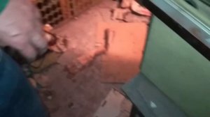 Подвал в жилом многоквартирном доме после вскрытия