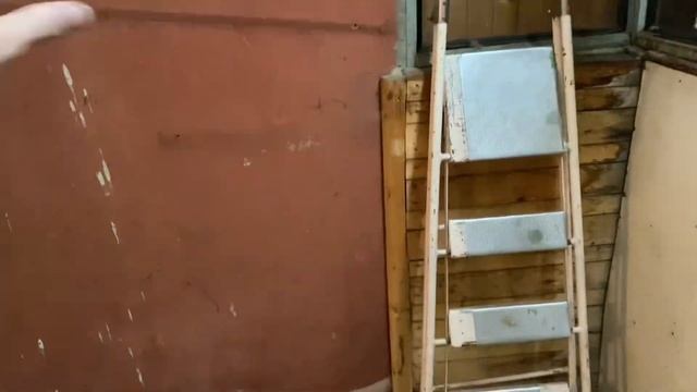 Расхламление балкона. Музей советских вещей пополнится новинками.  Будем ломать стену в ванной!