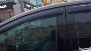Инвалид применил средство самообороны ... жгучий перчик, против быдло не русского