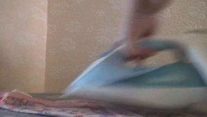 как сделать  цветы из подложки, под ламинат, часть 1