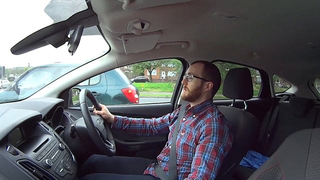 FORD FOCUS ZETEC S REVIEW! смотреть онлайн