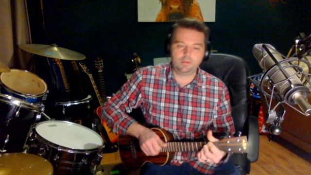 "Love me tender" Elvis ukulele cover #100dayukulelechallenge смотреть онлайн