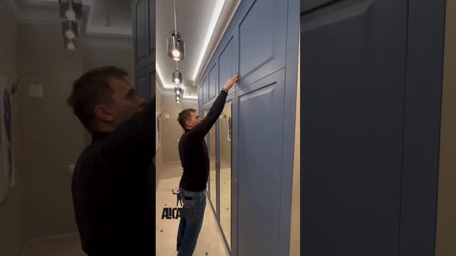 Шкафы на заказ в прихожую! #мебельназаказ #шкафдопотолка #дизайнерскаямебель #премиумкачество