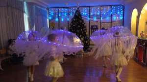 Подг группа танец Медуз