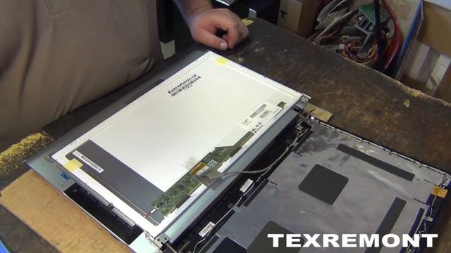 Как заменить матрицу в ноутбуке samsung RV520. смотреть онлайн