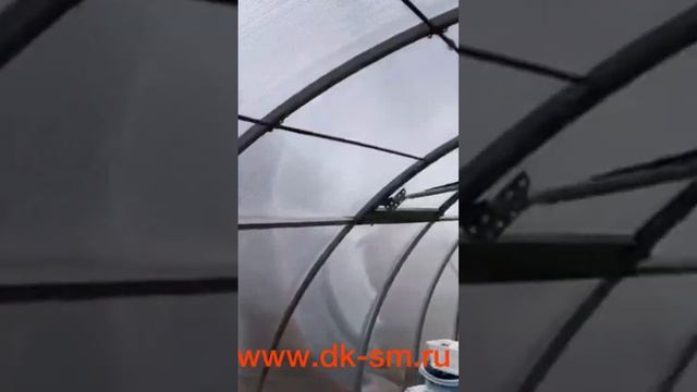 Отремонтировали теплицу в Уфе .( заменили поликарбонат).