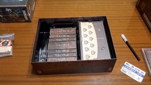 Распаковка настольной игры Гарри Поттер "Битва за Хогвартс" + дополнение "Чудовищная коробка чудищ"