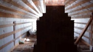 Камин на втором этаже.