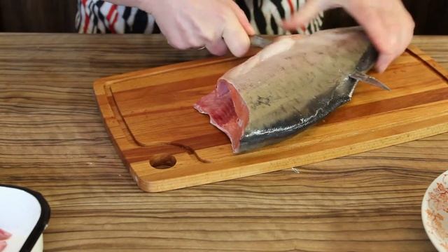 Разделка рыбы.  Как разделать рыбу на филе. Горбуша.