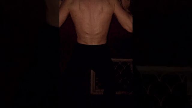 Подтягивания для широкой спины #рутуб #rutube #рутубканал #StudioRutube #СтудияРутуб #gym