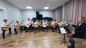 ДШИ№1 Белгород. открытый урок преподавателя по классу гитары Чередниковой Елены Николаевны